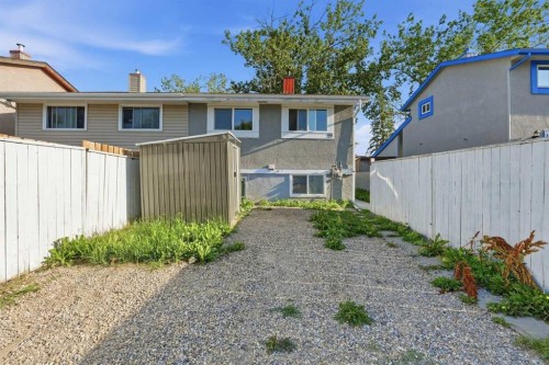 99 Pinecliff Close, Calgary, AB - Outdoor