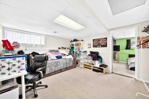 96 Covington Court Ne, Calgary, AB - Indoor