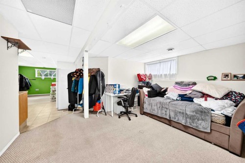96 Covington Court Ne, Calgary, AB - Indoor