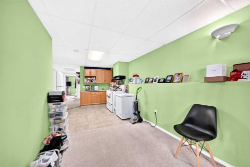 96 Covington Court Ne, Calgary, AB - Indoor Photo Showing Other Room