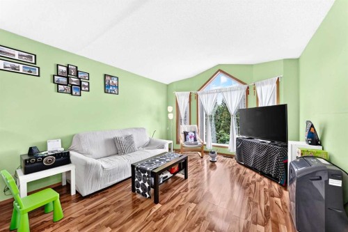 96 Covington Court Ne, Calgary, AB - Indoor
