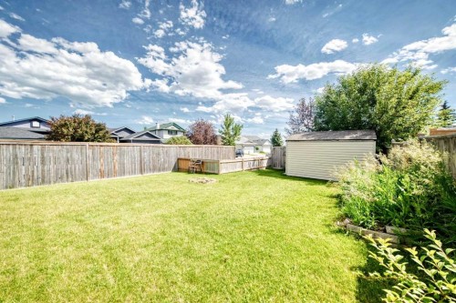 96 Covington Court Ne, Calgary, AB - Outdoor