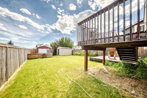96 Covington Court Ne, Calgary, AB - Outdoor