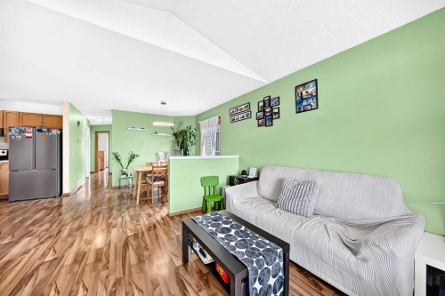 96 Covington Court Ne, Calgary, AB - Indoor