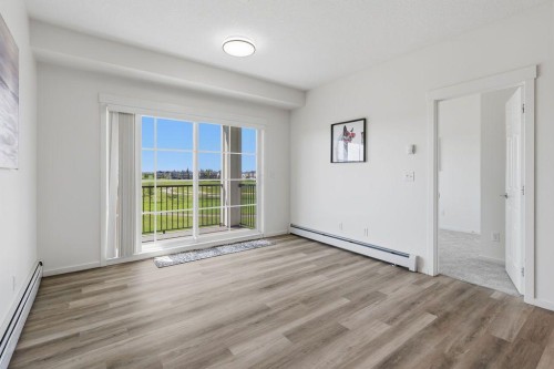 3209-99 Copperstone Park Se, Calgary, AB - Indoor