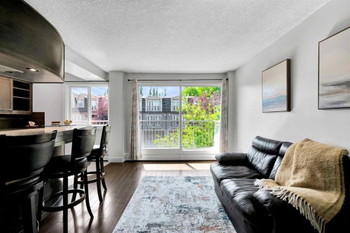 302-1730 7 Street, Calgary, AB - Indoor Photo Showing Living Room