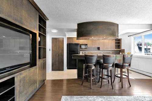 302-1730 7 Street, Calgary, AB - Indoor