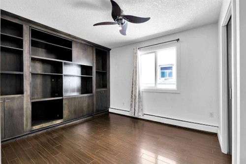 302-1730 7 Street, Calgary, AB - Indoor Photo Showing Other Room