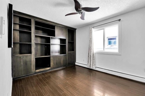 302-1730 7 Street, Calgary, AB - Indoor Photo Showing Other Room
