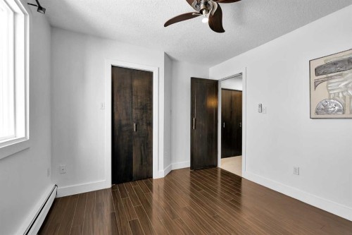 302-1730 7 Street, Calgary, AB - Indoor Photo Showing Other Room