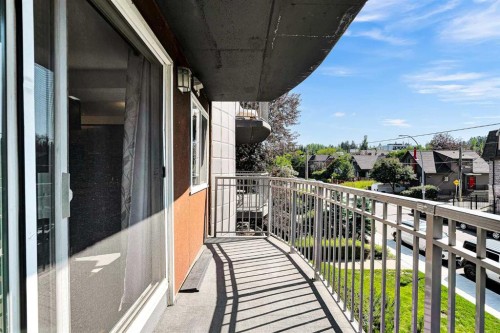 302-1730 7 Street, Calgary, AB - Outdoor With Balcony With Exterior