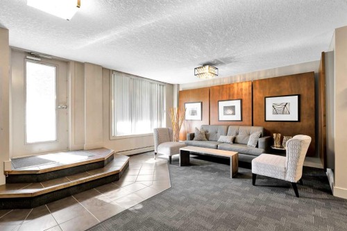 302-1730 7 Street, Calgary, AB - Indoor Photo Showing Living Room