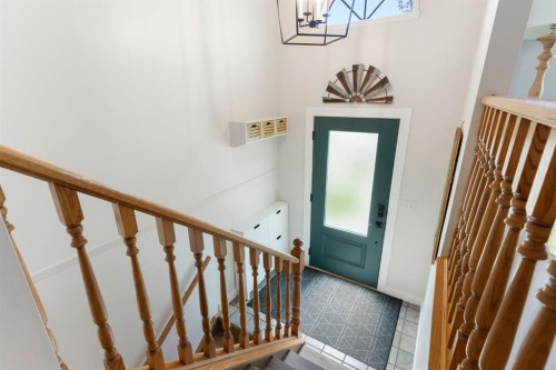 34 West Mcmanus Road, Cochrane, AB - Indoor Photo Showing Other Room