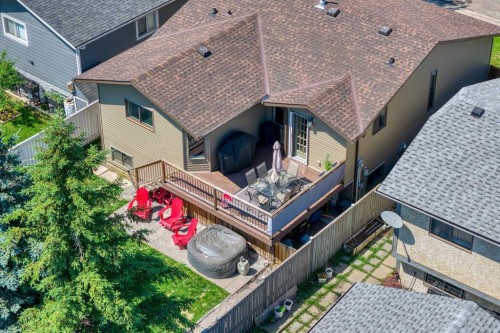 71 Riverglen Crescent Se, Calgary, AB - Outdoor With Deck Patio Veranda With Exterior