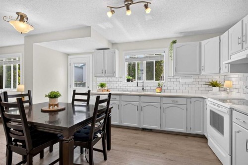 66 Canoe Close Sw, Airdrie, AB - Indoor