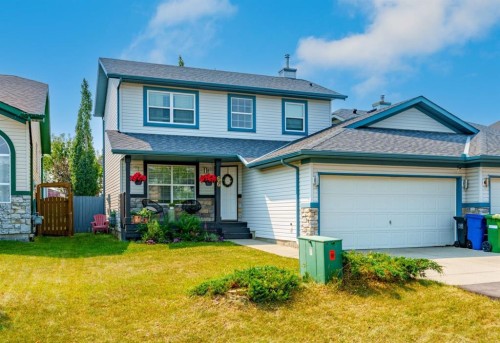 66 Canoe Close Sw, Airdrie, AB - Outdoor
