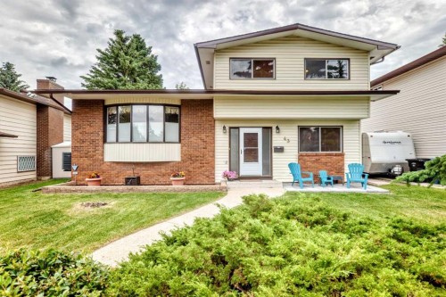 43 Brabourne Mews Sw, Calgary, AB - Outdoor