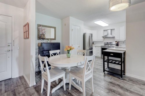 1114-1818 Simcoe Boulevard Sw, Calgary, AB - Indoor