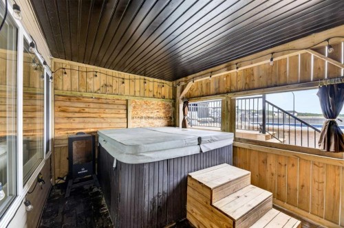 6 Valarosa Cove, Didsbury, AB - Outdoor With Deck Patio Veranda With Exterior