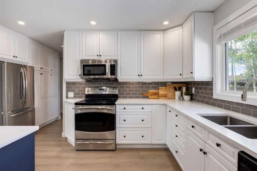 1324 Lake Sylvan Drive Se, Calgary, AB 