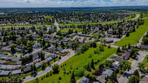 1324 Lake Sylvan Drive Se, Calgary, AB 