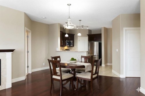 2444-2330 Fish Creek Boulevard Sw, Calgary, AB - Indoor Photo Showing Dining Room