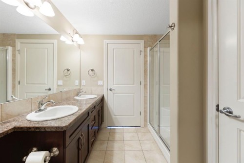 2444-2330 Fish Creek Boulevard Sw, Calgary, AB - Indoor Photo Showing Bathroom