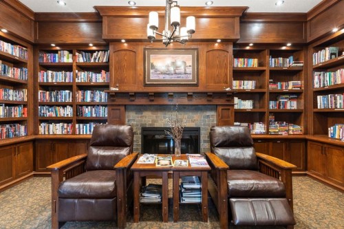 2444-2330 Fish Creek Boulevard Sw, Calgary, AB - Indoor Photo Showing Office