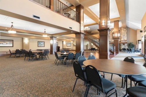 2444-2330 Fish Creek Boulevard Sw, Calgary, AB - Indoor