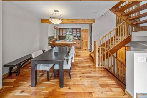 4-813 5Th Street, Canmore, AB - Indoor Photo Showing Dining Room
