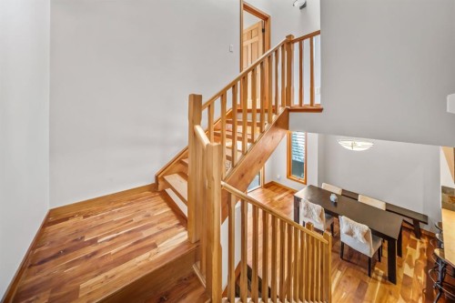 4-813 5Th Street, Canmore, AB - Indoor Photo Showing Other Room
