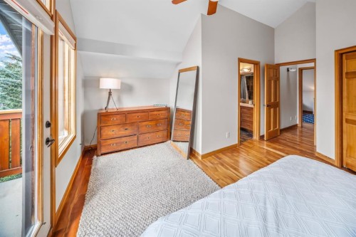 4-813 5Th Street, Canmore, AB - Indoor Photo Showing Bedroom