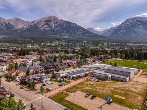 4-813 5Th Street, Canmore, AB - Outdoor With View