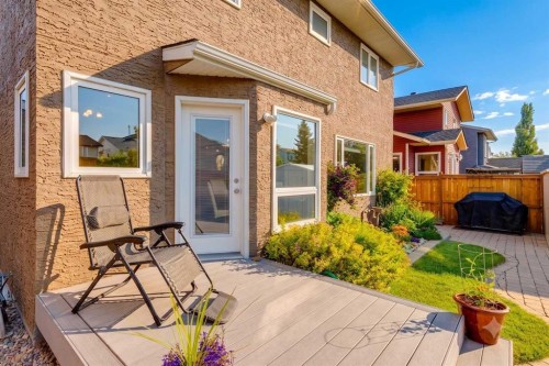410 Millrise Drive Sw, Calgary, AB - Outdoor With Deck Patio Veranda