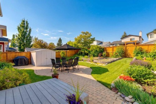 410 Millrise Drive Sw, Calgary, AB - Outdoor With Deck Patio Veranda With Backyard