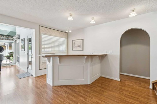 38 Edgevalley Manor Nw, Calgary, AB - Indoor