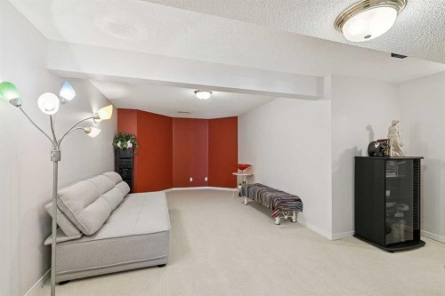 38 Edgevalley Manor Nw, Calgary, AB - Indoor