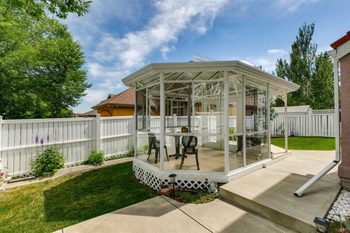 38 Edgevalley Manor Nw, Calgary, AB - Outdoor With Deck Patio Veranda