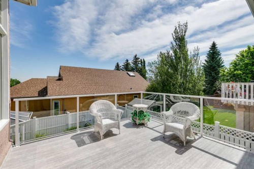 38 Edgevalley Manor Nw, Calgary, AB - Outdoor With Deck Patio Veranda