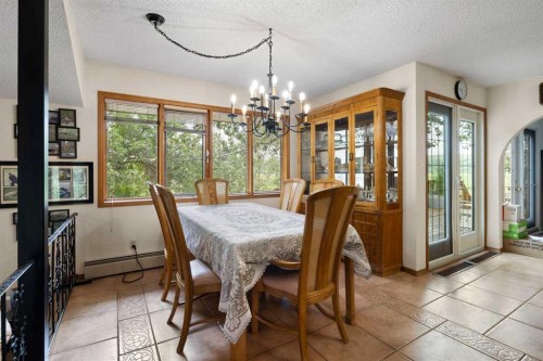 Range Rd 231, Rural Vulcan County, AB - Indoor Photo Showing Dining Room