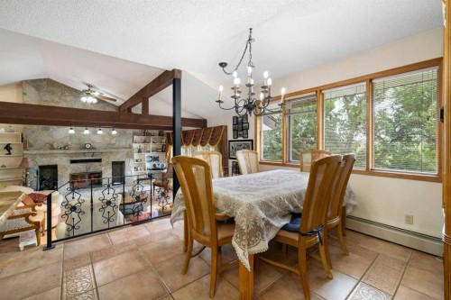 Range Rd 231, Rural Vulcan County, AB - Indoor Photo Showing Dining Room
