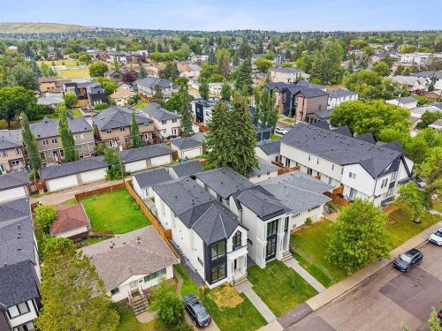 1810 19 Avenue Nw, Calgary, AB - Outdoor With View