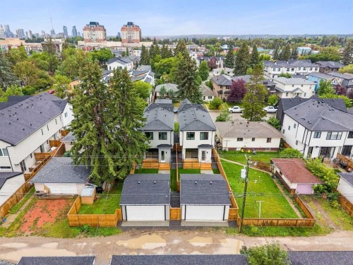 1810 19 Avenue Nw, Calgary, AB - Outdoor With View
