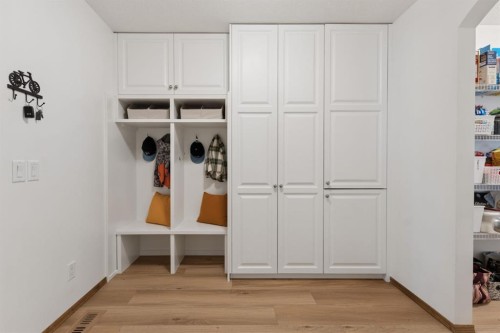 36 Cranfield Manor Se, Calgary, AB - Indoor Photo Showing Other Room