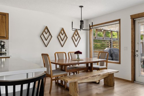36 Cranfield Manor Se, Calgary, AB - Indoor Photo Showing Dining Room