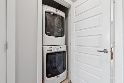 6 Quarry Lane Se, Calgary, AB - Indoor Photo Showing Laundry Room