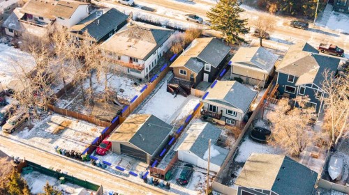 4608 70 Street Nw, Calgary, AB - Outdoor With View