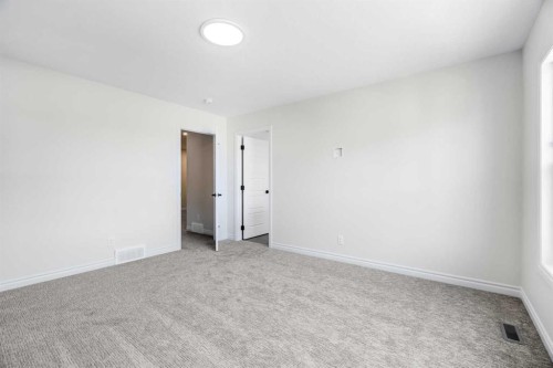 63 Annette Rise Nw, Calgary, AB - Indoor Photo Showing Other Room