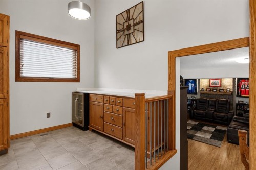8 Erin Meadow Way Se, Calgary, AB - Indoor Photo Showing Other Room