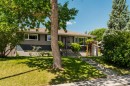 5919 Thornton Road Nw, Calgary, AB  - Outdoor 
